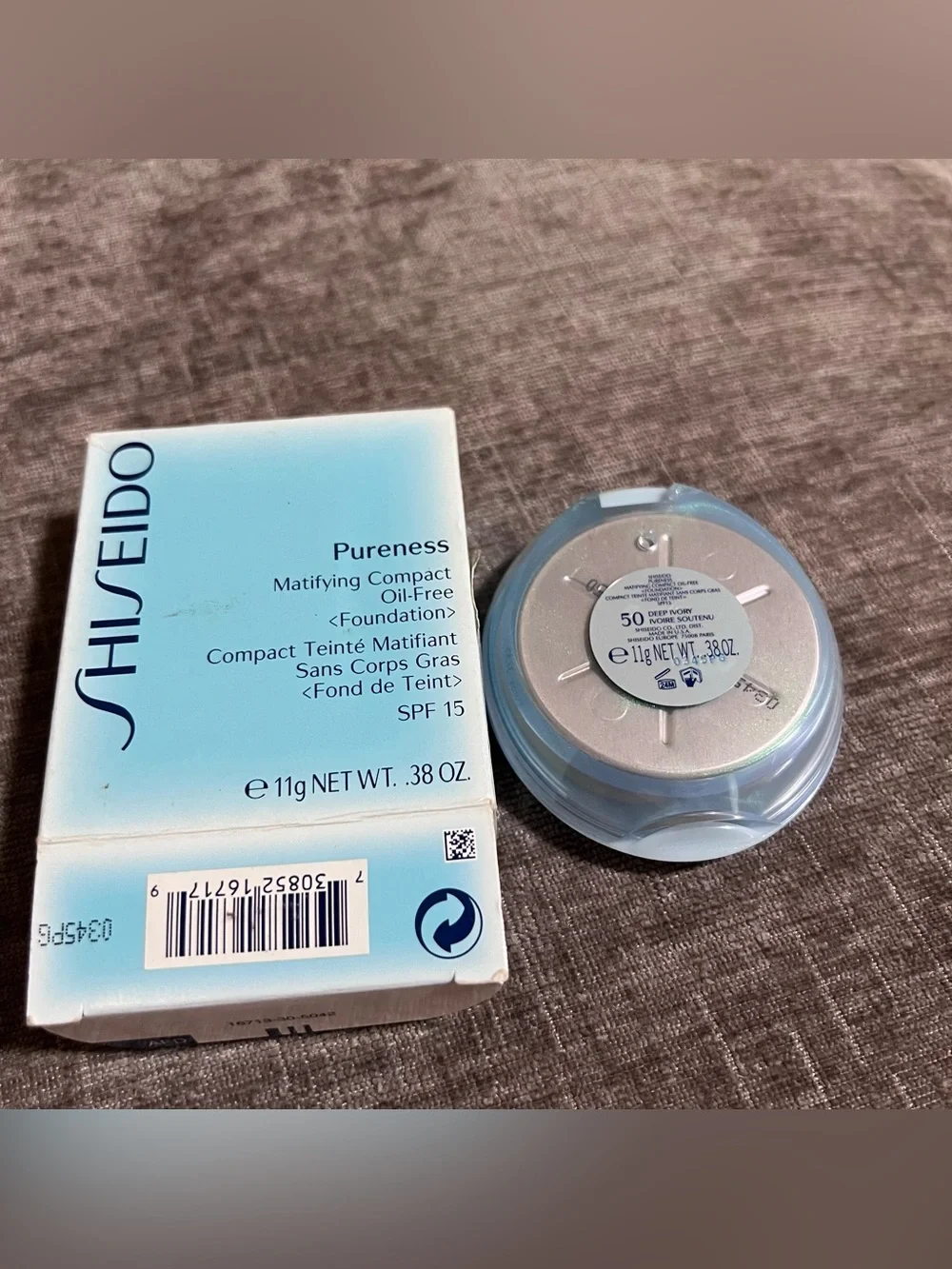 Shiseido Pureness Matifying Compact Oil-Free Foundation 50 Deep Ivory
